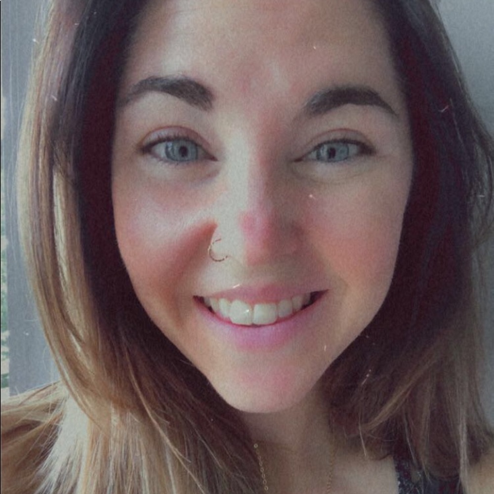 Meet your Posher, Abby